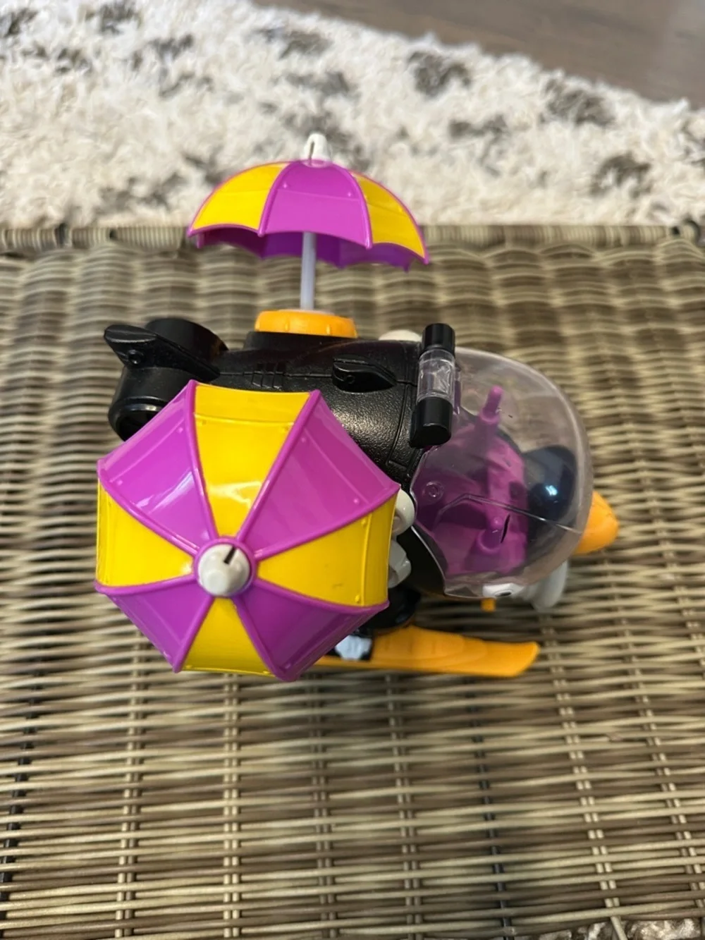 Imaginext DC Super Friends Penguin W. Copter Helicopter